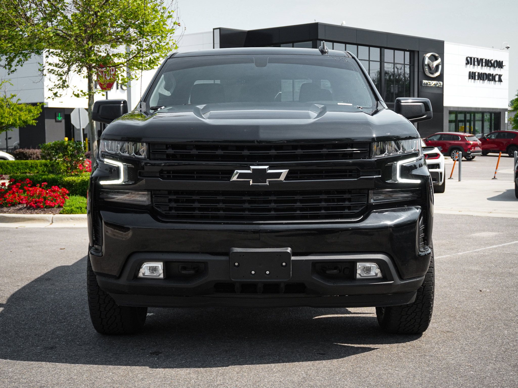 Used 2021 Chevrolet Silverado 1500 RST w/ Z71 Off-Road Package AWD/4WD image 3