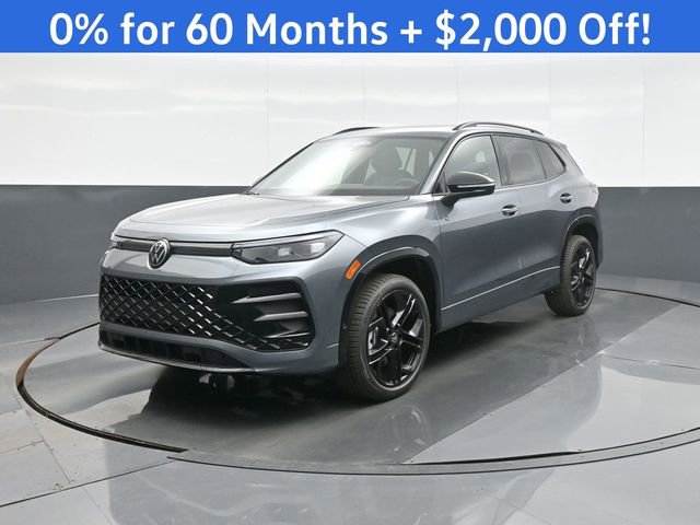 New 2026 Volkswagen Tiguan SE R-Line image 3