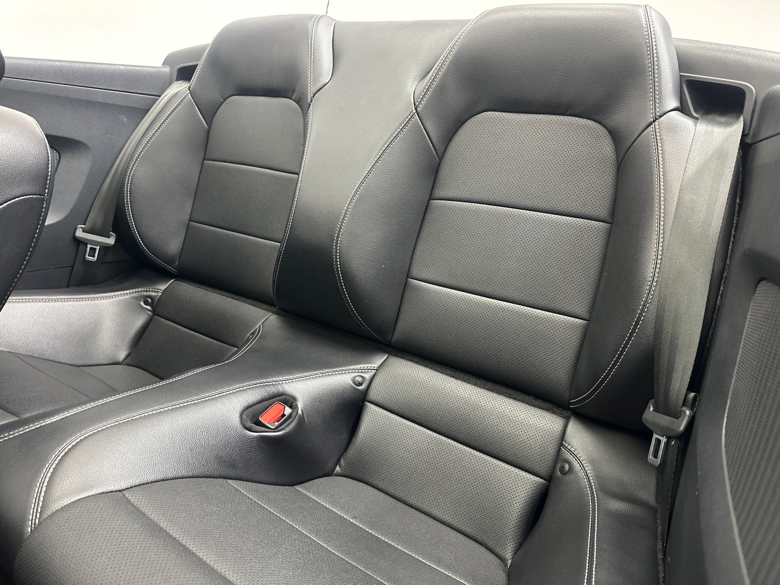 Used 2021 Ford Mustang Premium image 18