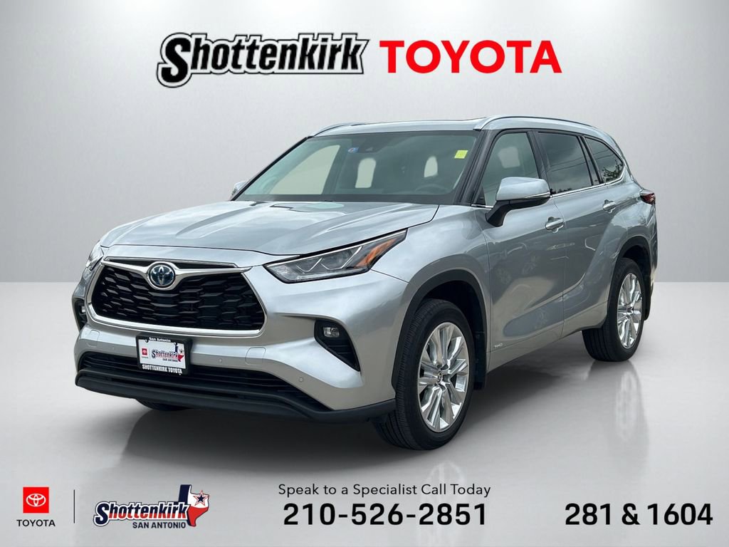 Used 2023 Toyota Highlander Limited