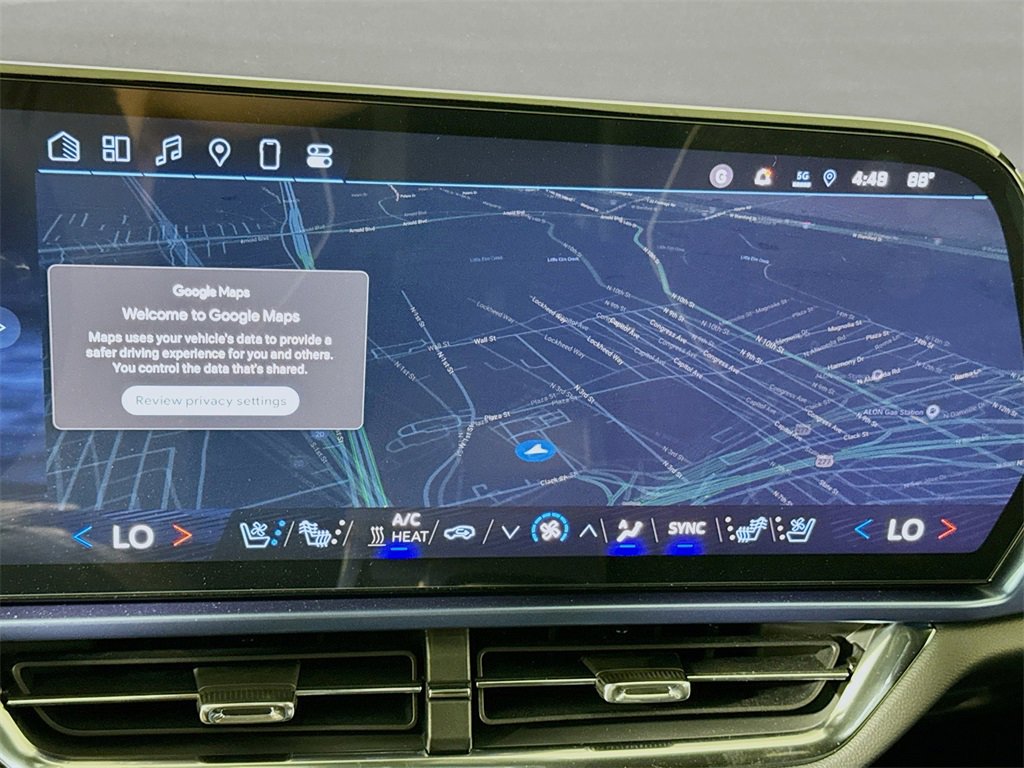 New 2025 Chevrolet Equinox EV LT w/ Convenience Package II image 8