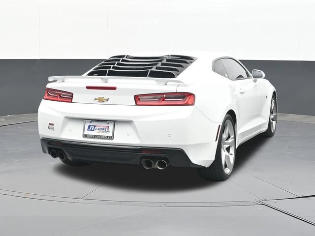 Used 2017 Chevrolet Camaro SS RWD image 13