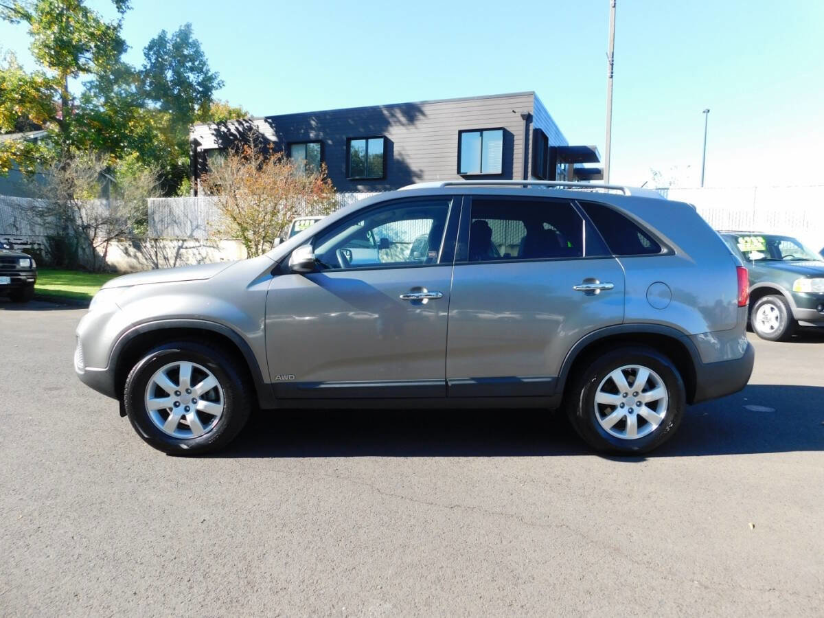 Used 2013 Kia Sorento LX image 20