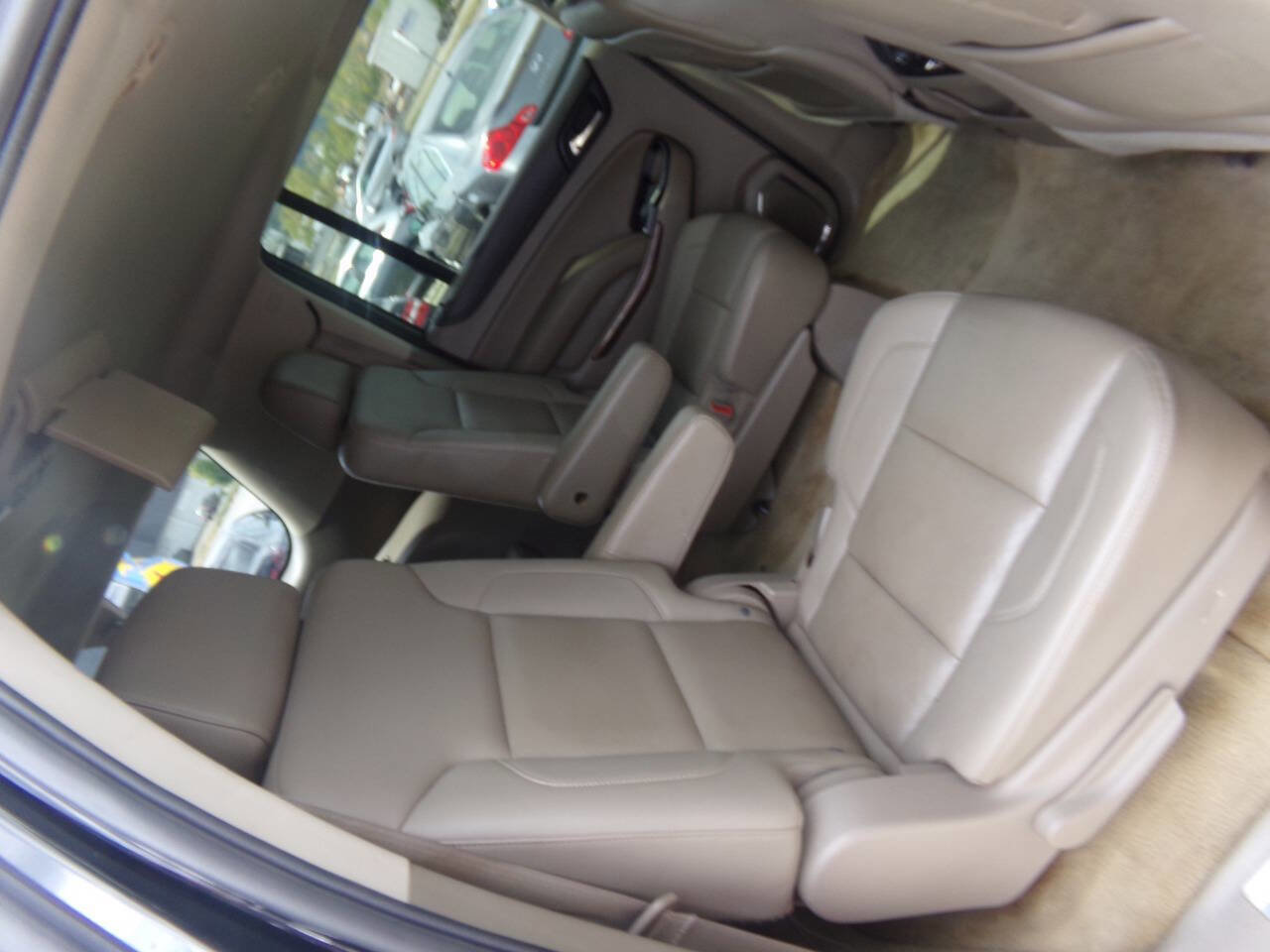 Used 2015 GMC Yukon XL SLT w/ Open Road Package image 28