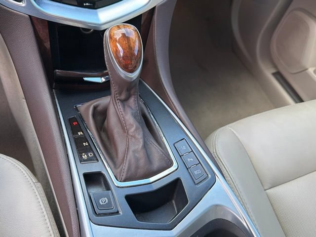 Used 2016 Cadillac SRX Luxury w/ Driver Awareness Package FWD image 25