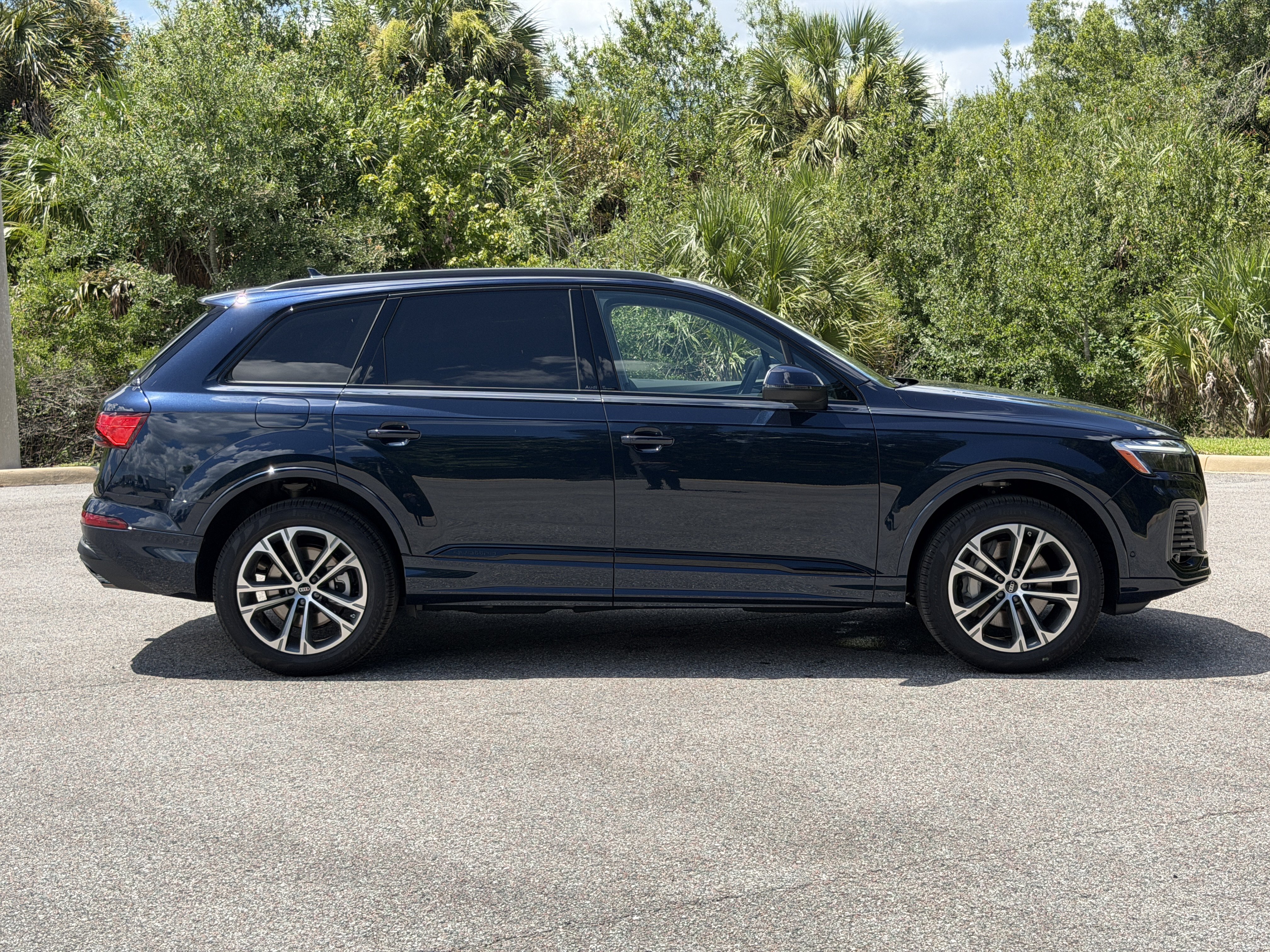 New 2026 Audi Q7 2.0T Premium Plus AWD/4WD image 8
