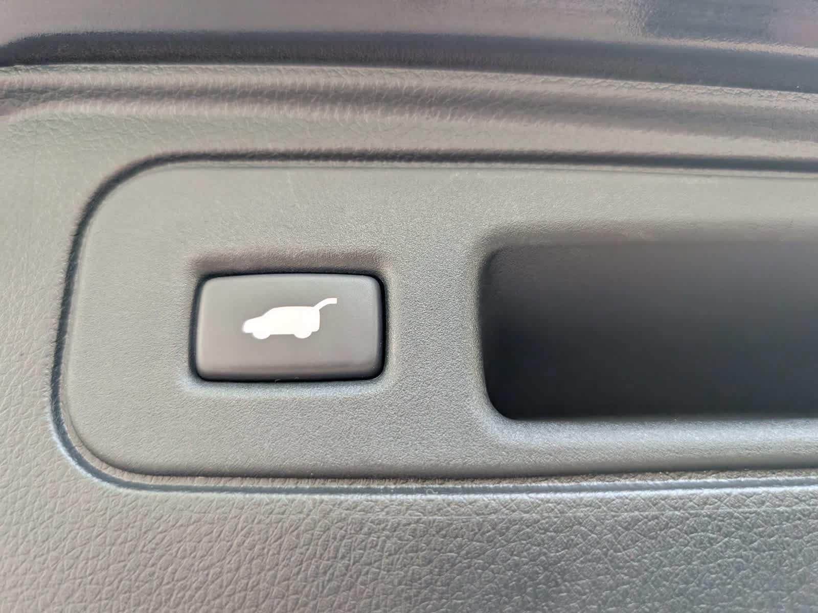 Used 2023 Honda Passport EX-L image 14