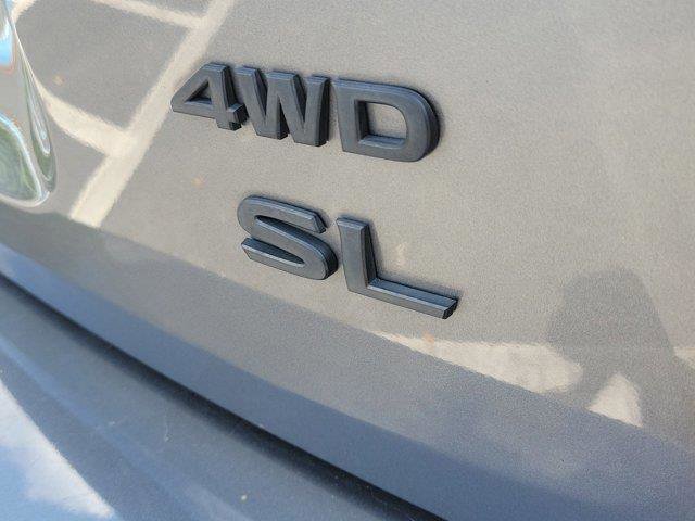 Used 2020 Nissan Pathfinder SL AWD/4WD image 13