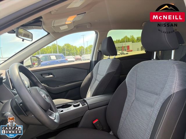 Used 2023 Nissan Rogue SV AWD/4WD image 16
