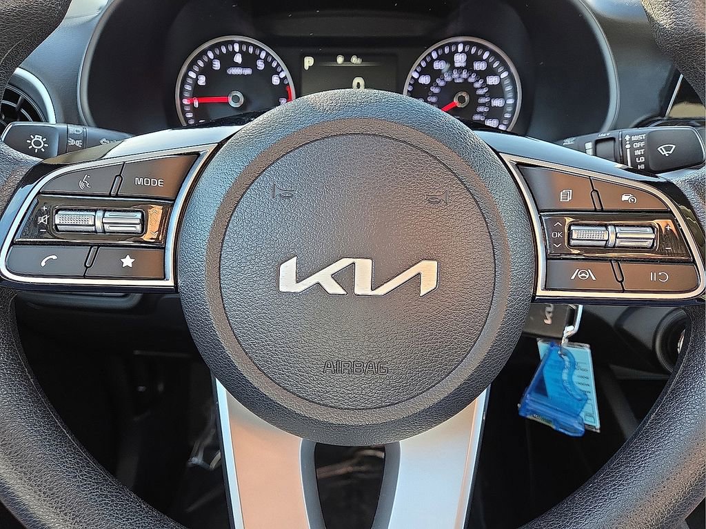 Used 2024 Kia Forte LXS image 31