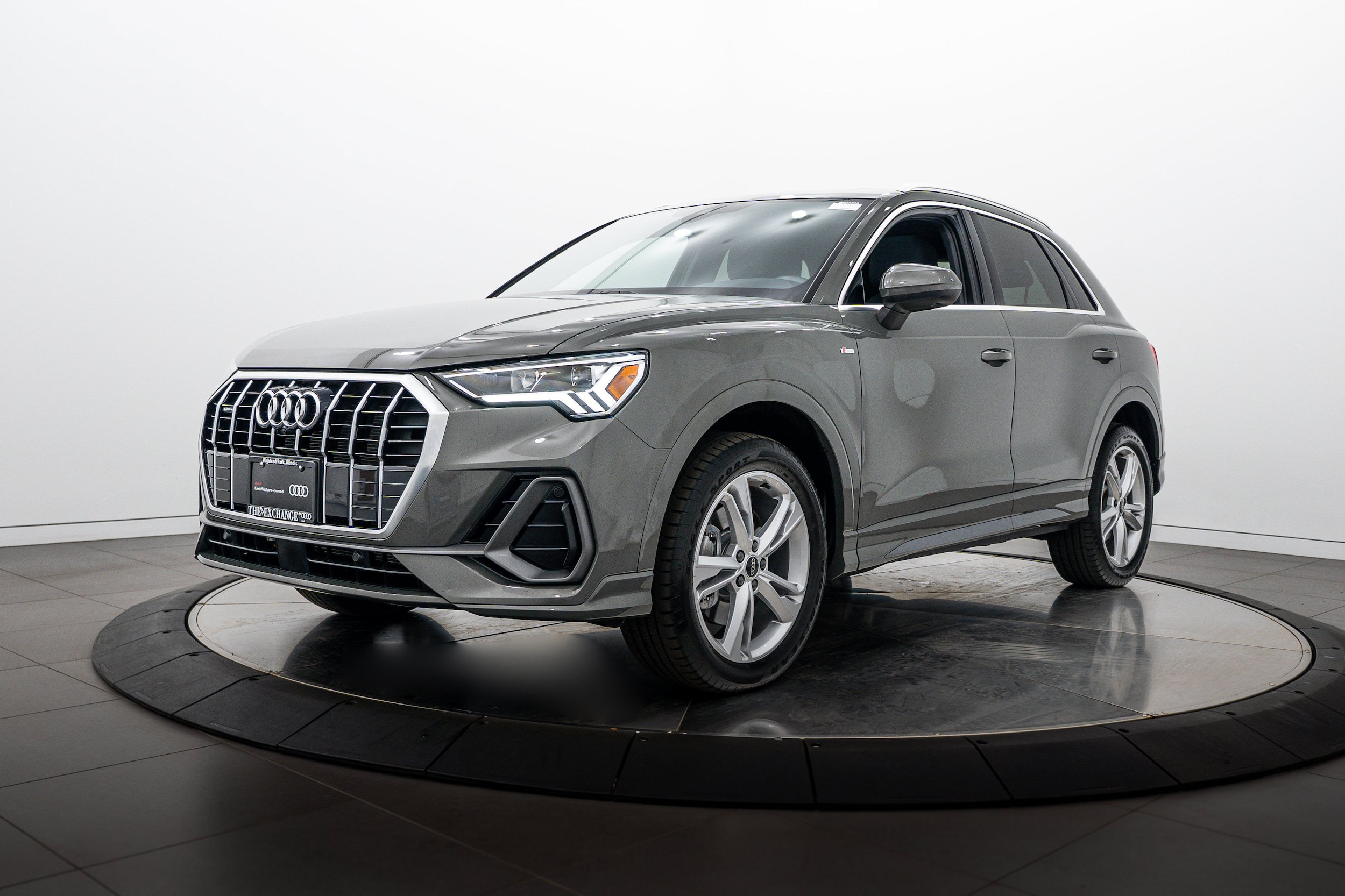Certified 2023 Audi Q3 2.0T Premium Plus w/ Premium Plus Package AWD/4WD image 7