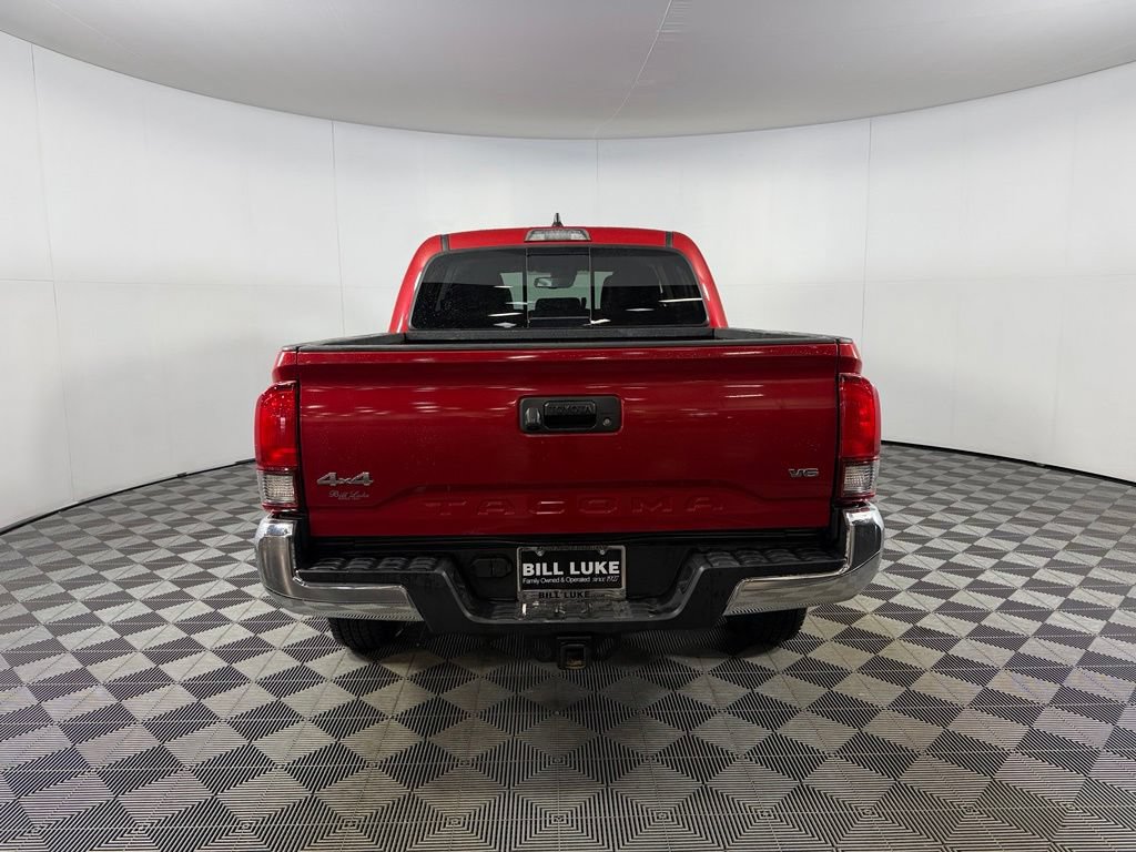 Used 2023 Toyota Tacoma SR5 AWD/4WD image 8