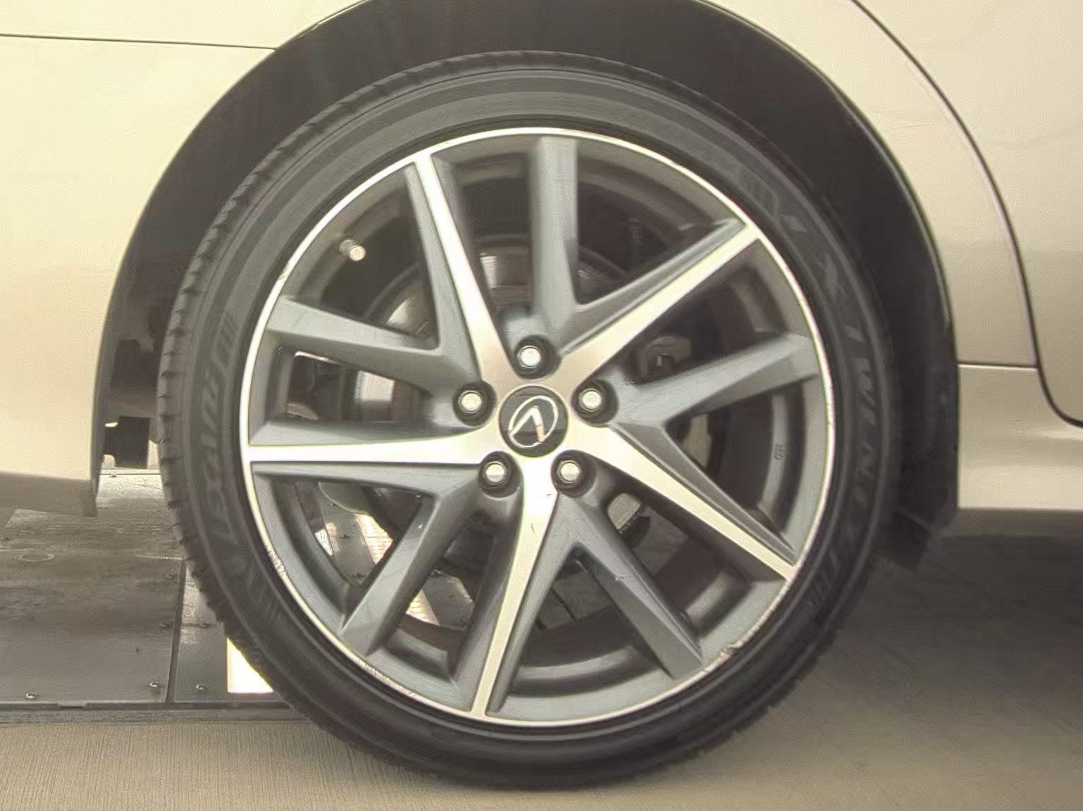 Used 2016 Lexus GS 350 AWD w/ F Sport Package image 9