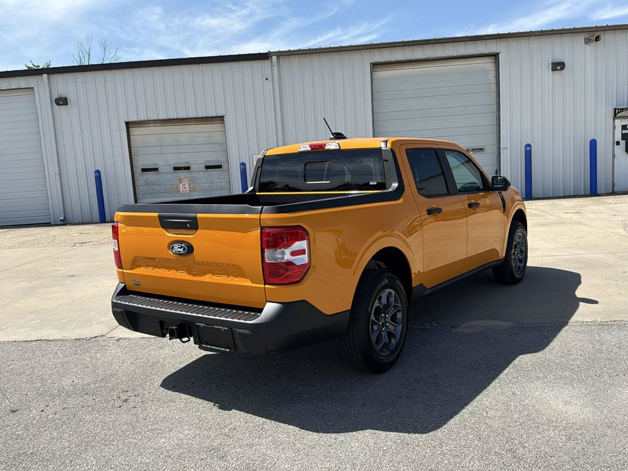 New 2026 Ford Maverick XLT w/ XLT Luxury Package FWD image 7