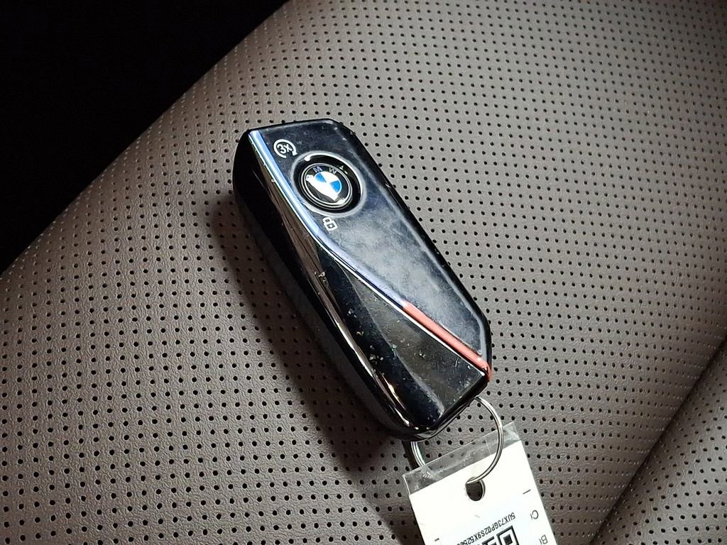 Used 2025 BMW X3 M50 w/ Premium Package image 21