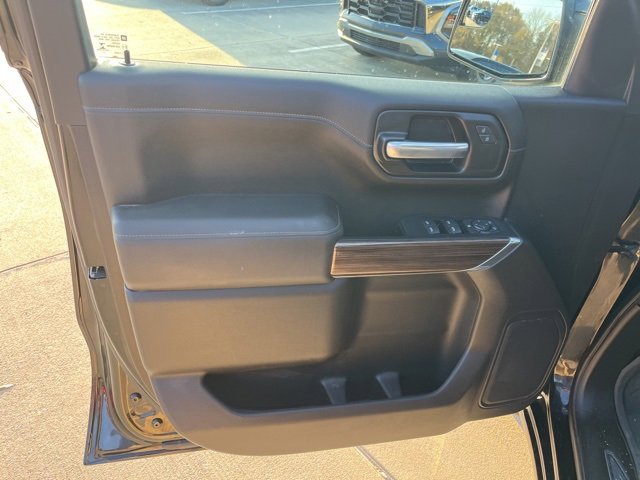 Used 2021 Chevrolet Silverado 1500 RST w/ Bed Protection Package image 14