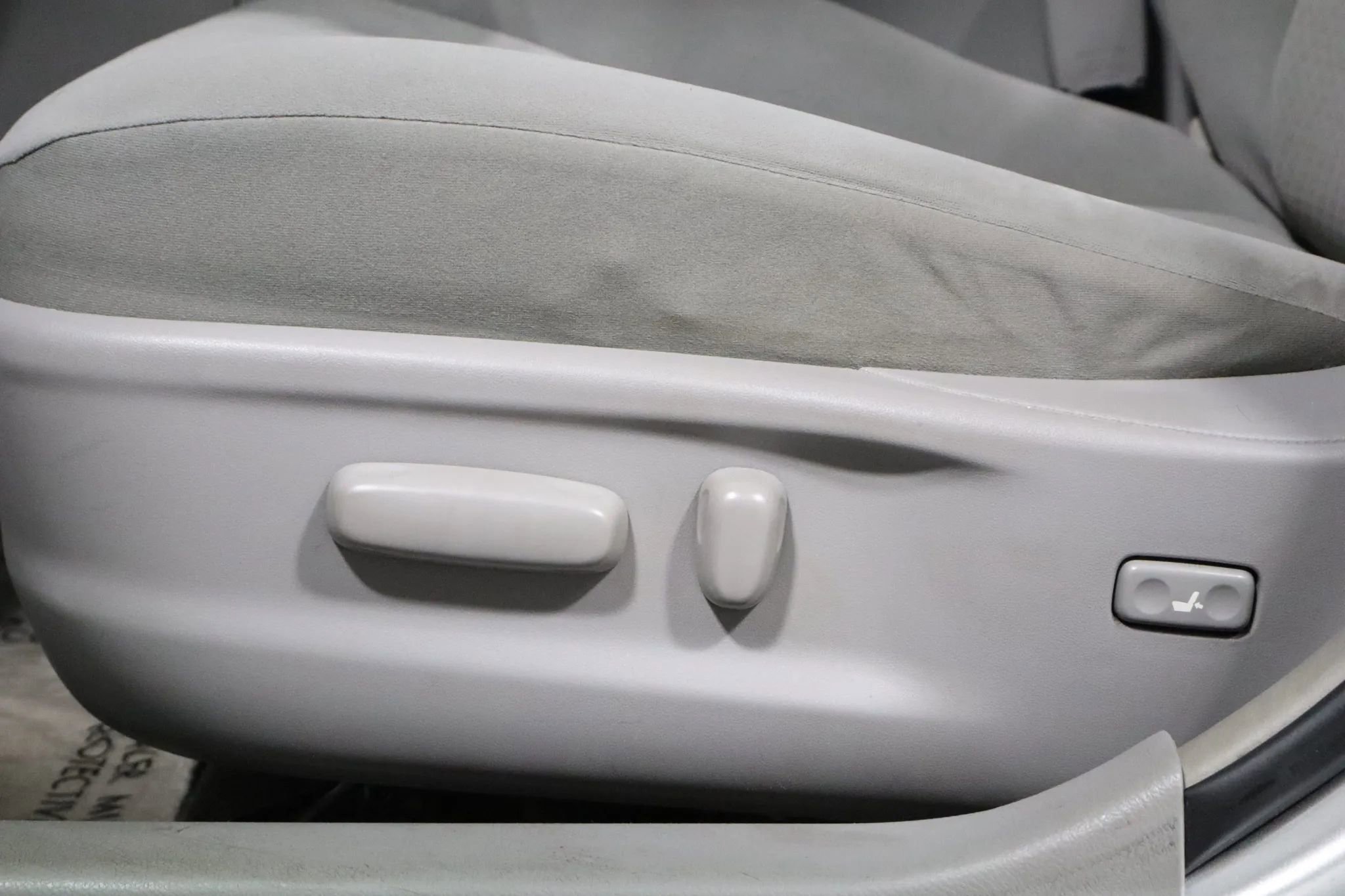 Used 2009 Toyota Camry Hybrid image 11