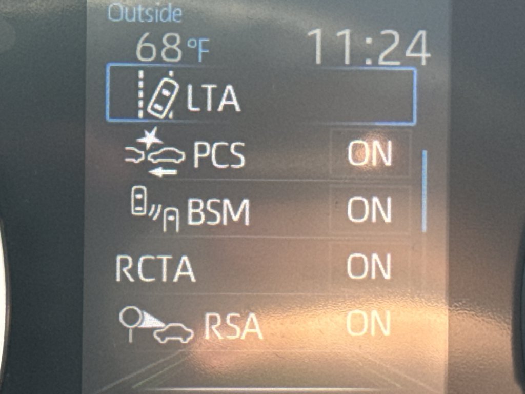 Used 2021 Toyota RAV4 XLE w/ Convenience Package AWD/4WD image 20