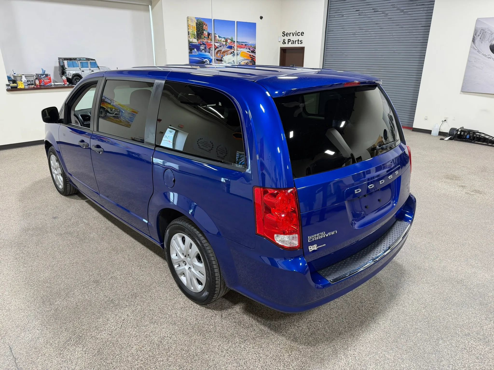 Used 2019 Dodge Grand Caravan SE FWD image 11