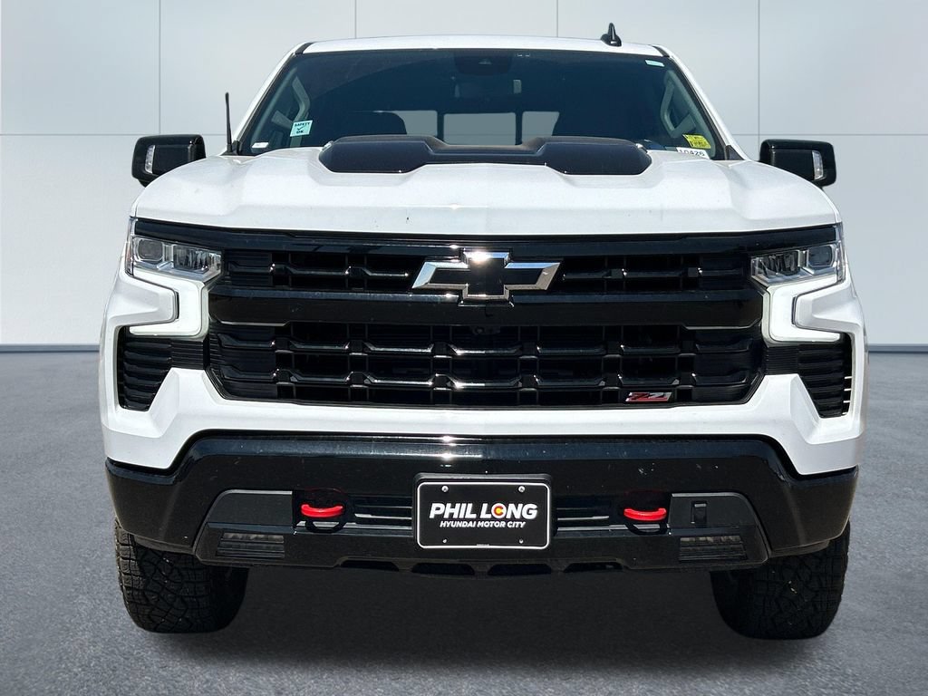 Used 2023 Chevrolet Silverado 1500 LT Trail Boss w/ LT Trail Boss Premium Package AWD/4WD image 3