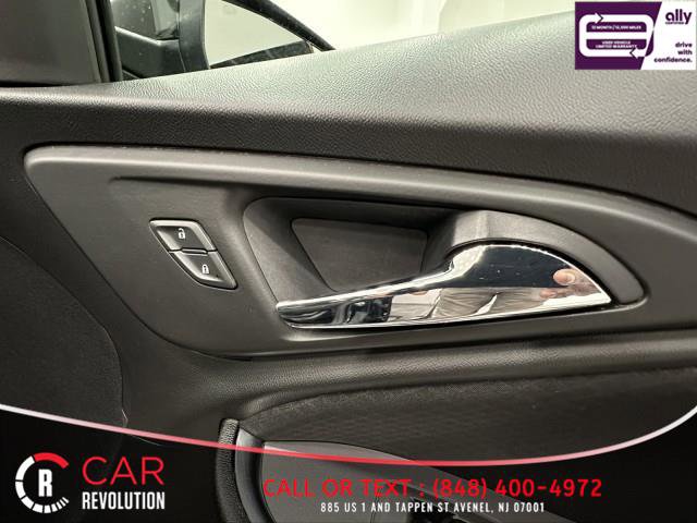 Used 2021 Chevrolet Malibu LT image 46