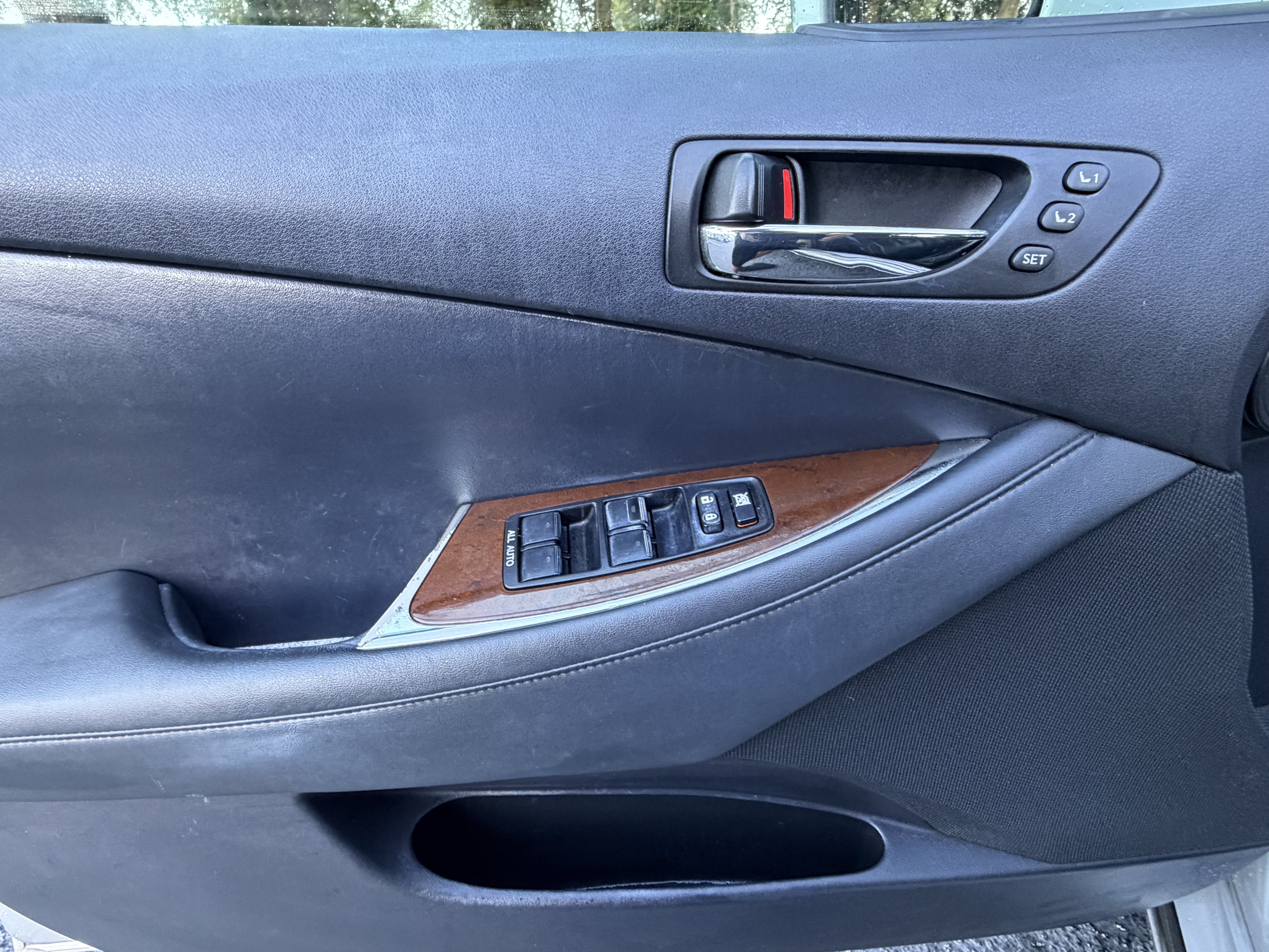 Used 2011 Lexus ES 350 FWD image 13