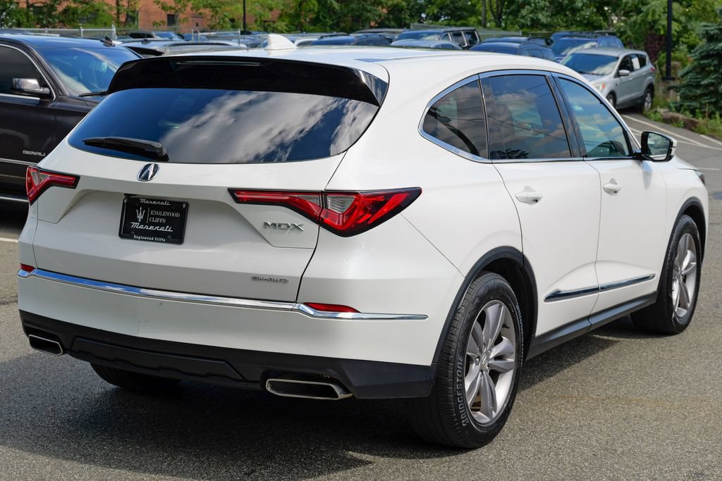 Used 2023 Acura MDX SH-AWD image 7