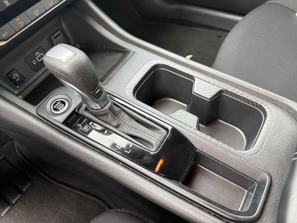 Certified 2024 Nissan Sentra S image 33