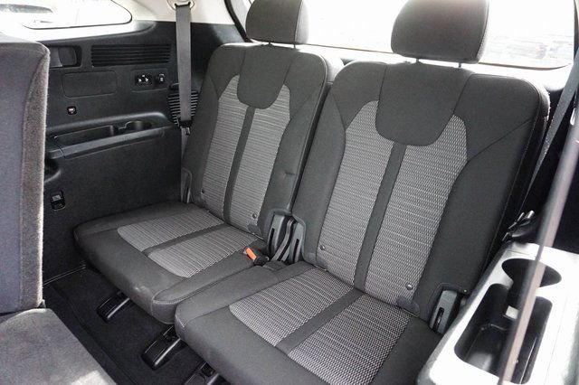 Used 2022 Kia Sorento LX image 25