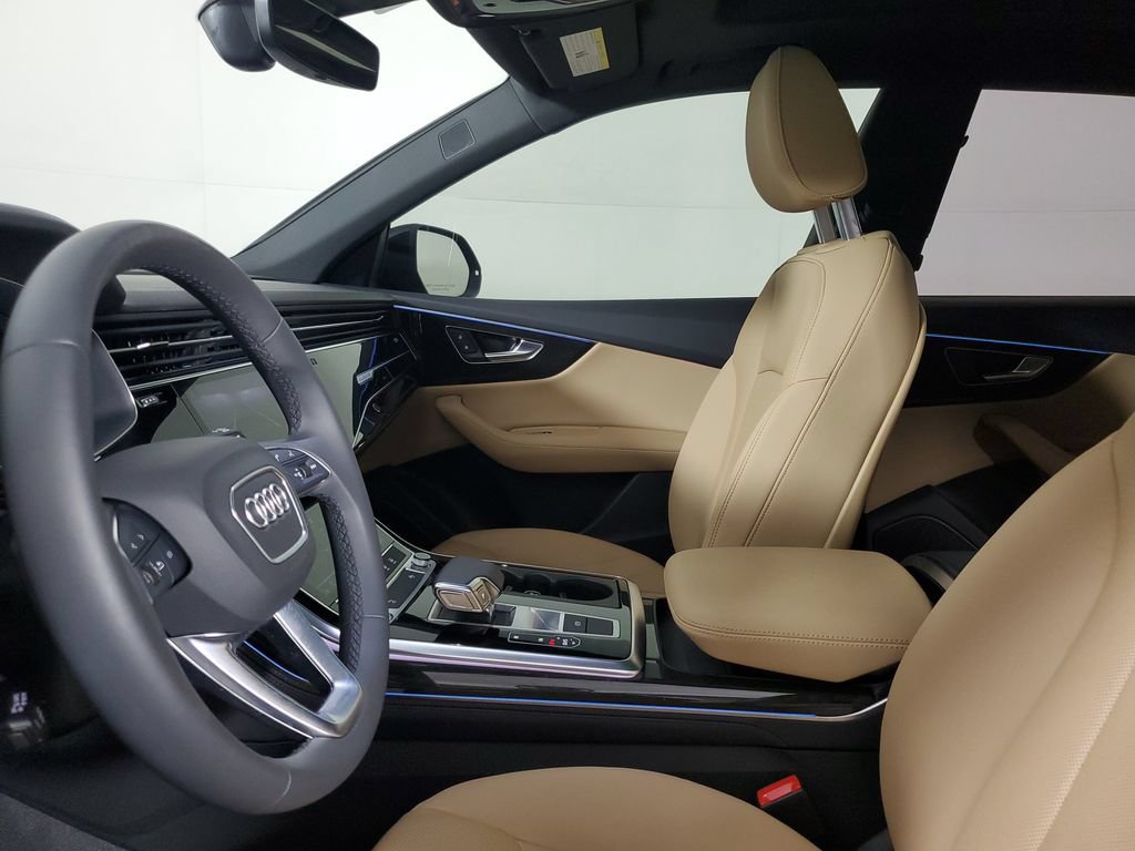 Used 2023 Audi Q8 Premium Plus w/ Premium Plus Package AWD/4WD image 22