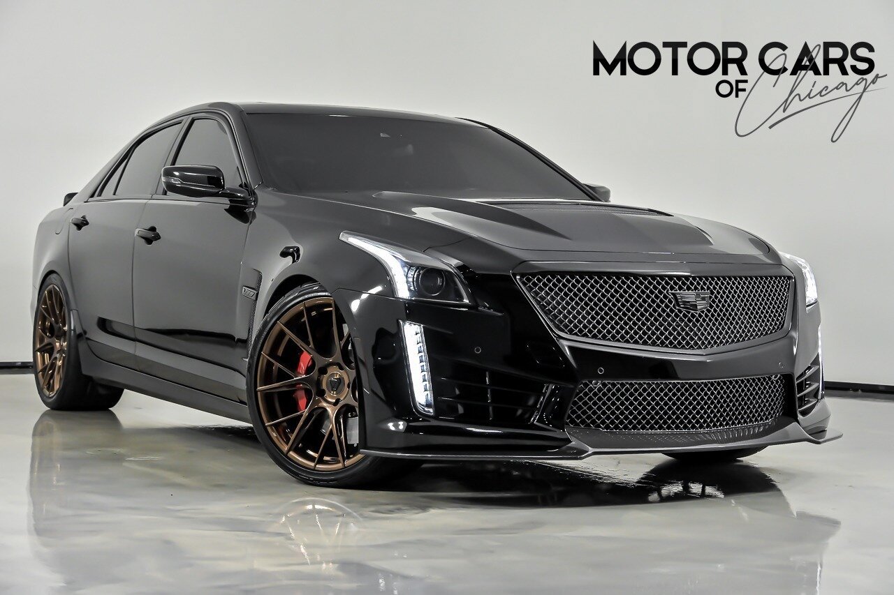 Used 2019 Cadillac CTS V w/ Carbon Fiber Package RWD image 1