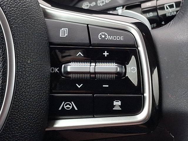 Used 2023 Kia Sorento EX AWD/4WD image 24