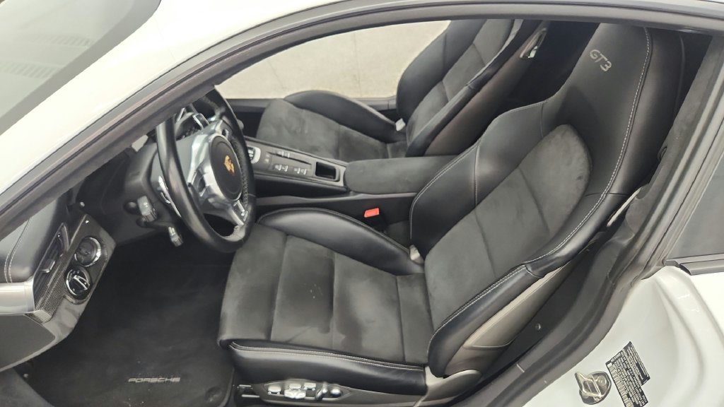 Used 2015 Porsche 911 GT3 RWD image 30