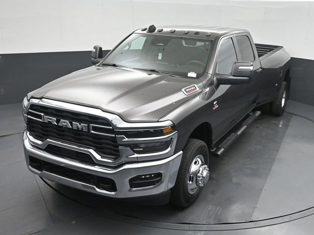 New 2026 RAM 3500 Tradesman AWD/4WD image 35