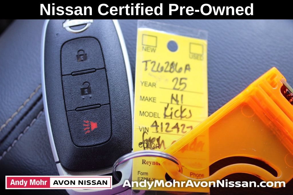 Certified 2025 Nissan Kicks SV AWD/4WD image 31
