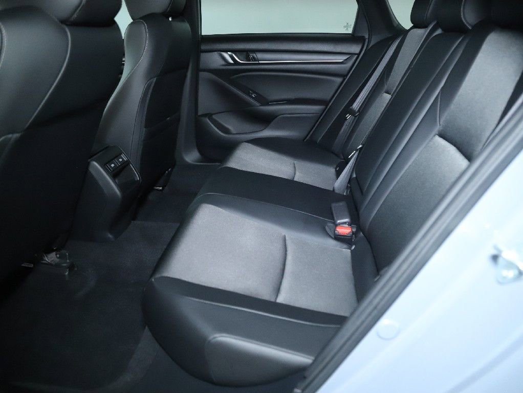 Used 2022 Honda Accord Sport image 14