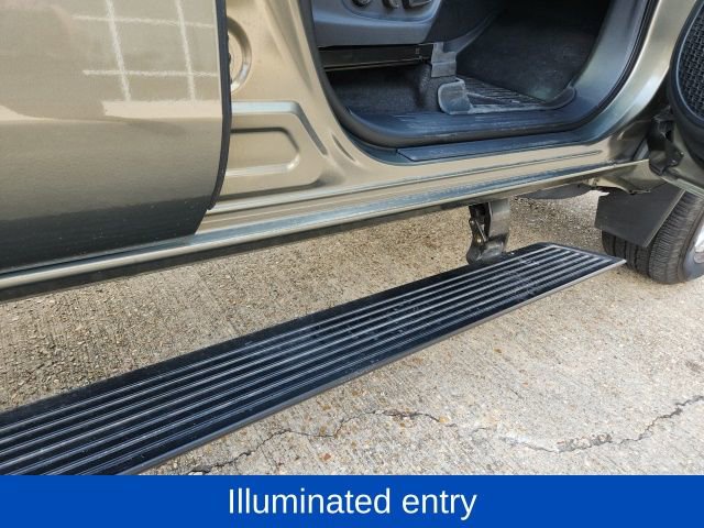 Used 2024 Toyota Tacoma Limited w/ Limited Package (LT) image 12