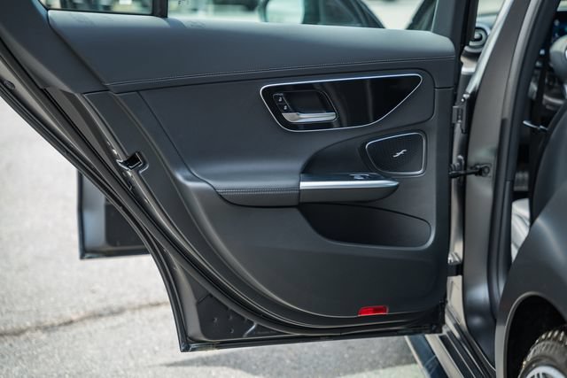 New 2026 Mercedes-Benz C 43 AMG 4MATIC Sedan image 37
