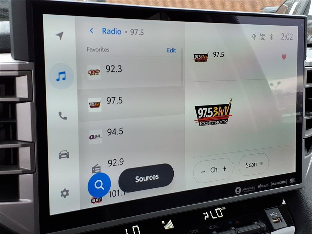 Used 2022 Toyota Tundra Limited w/ TRD Off-Road Package image 23