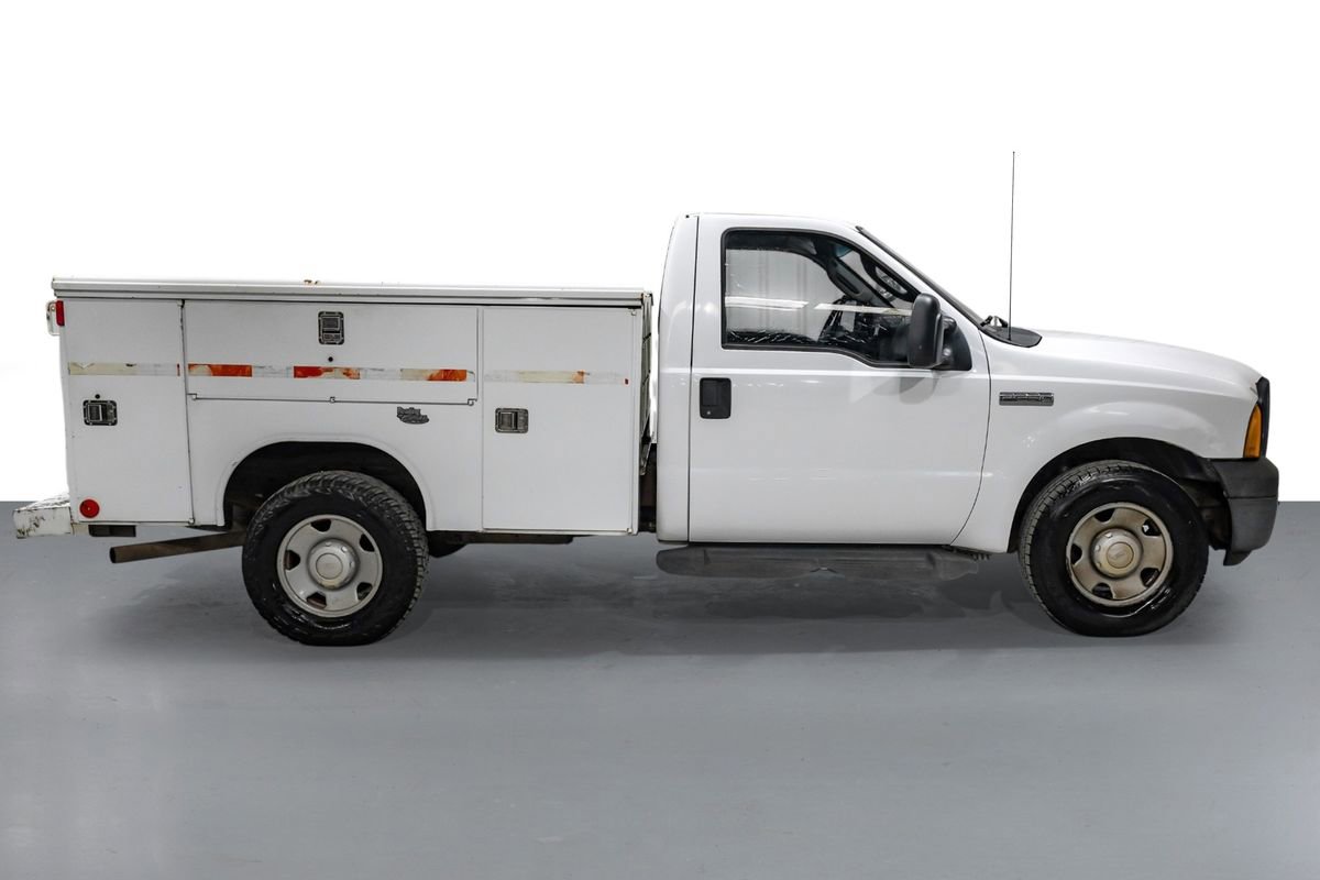Used 2006 Ford F250 XL RWD image 5