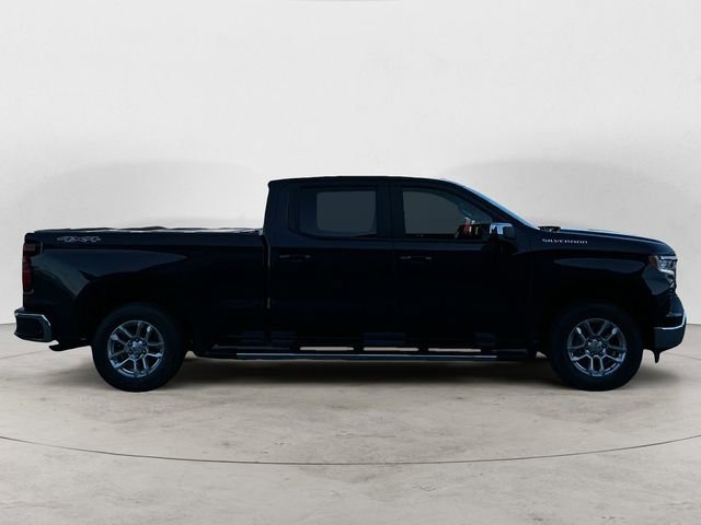 Used 2022 Chevrolet Silverado 1500 LT AWD/4WD image 6