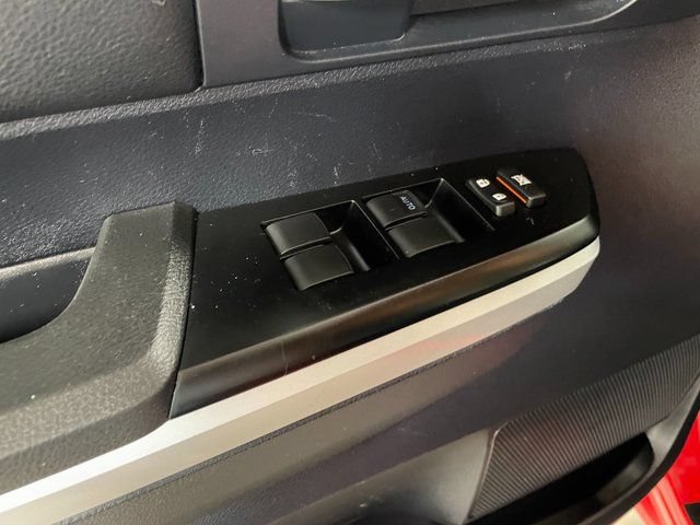 Used 2014 Toyota Tundra SR5 w/ SR5 Upgrade Package AWD/4WD image 19
