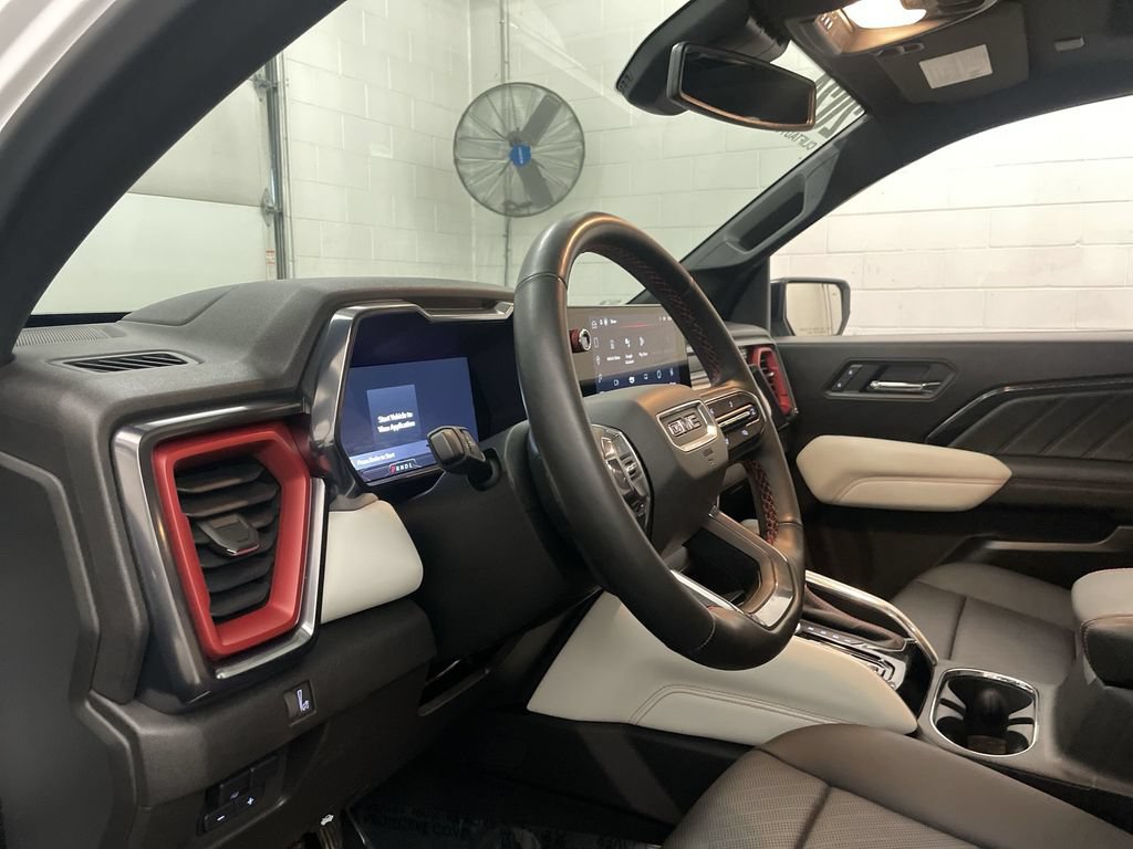 Used 2024 GMC Canyon AT4X AWD/4WD image 4