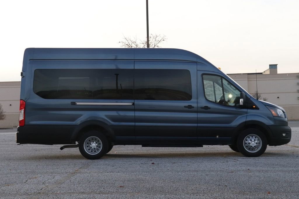 Used 2025 Ford Transit 350 XL image 12