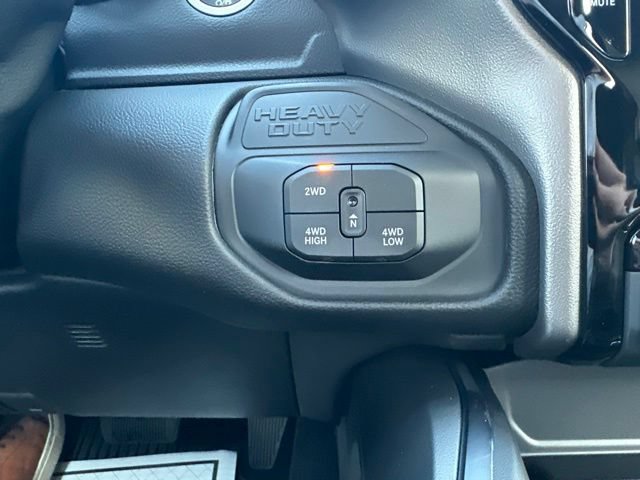 New 2026 RAM 3500 Laramie AWD/4WD image 21