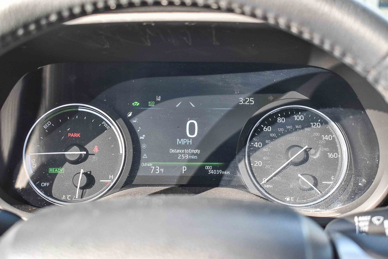 Used 2023 Toyota Sienna Limited image 21