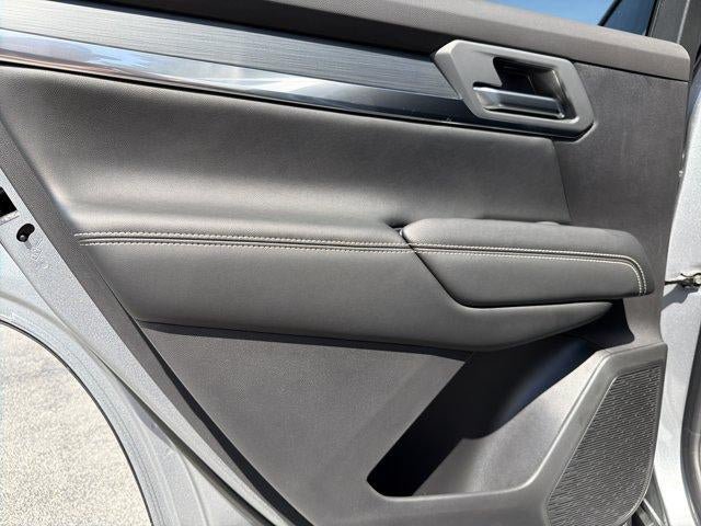 New 2027 GMC Terrain Elevation w/ Elevation Premium Package FWD image 19