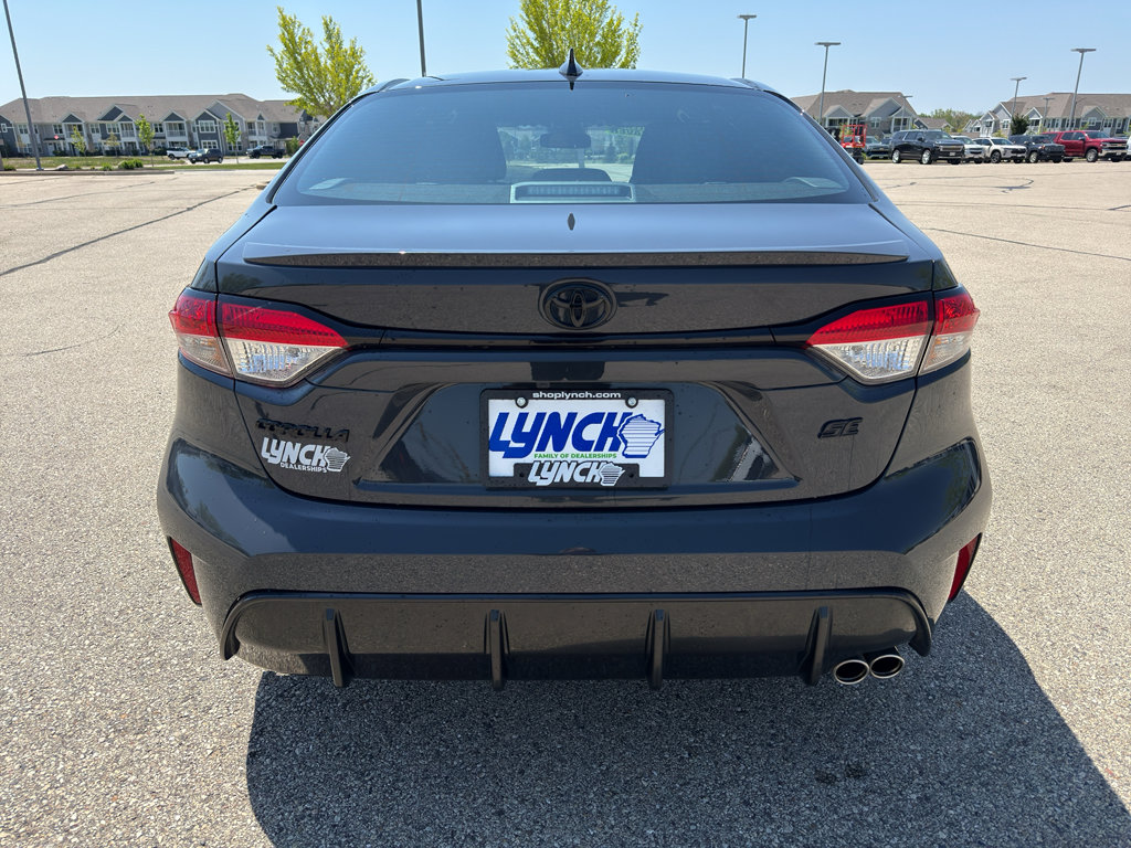 Used 2026 Toyota Corolla SE w/ SE Package FWD image 4