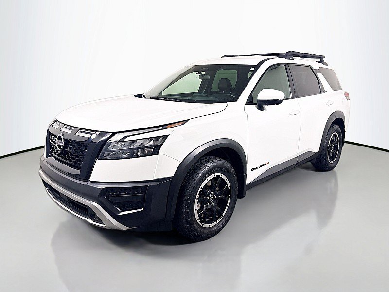 Used 2024 Nissan Pathfinder Rock Creek AWD/4WD image 3