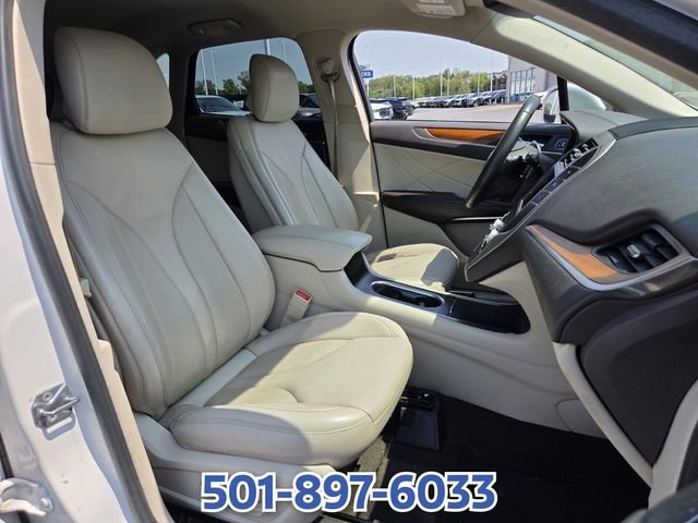 Certified 2019 Lincoln MKC Select w/ Select Plus Package FWD image 16